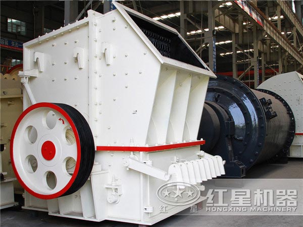 反擊式破碎機(jī) 反擊式破碎機(jī)