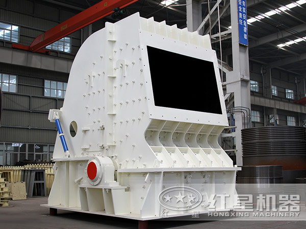 想要高產(chǎn)穩(wěn)產(chǎn)優(yōu)產(chǎn)——選擇反擊式破碎機(jī)，演繹一出破碎好戲