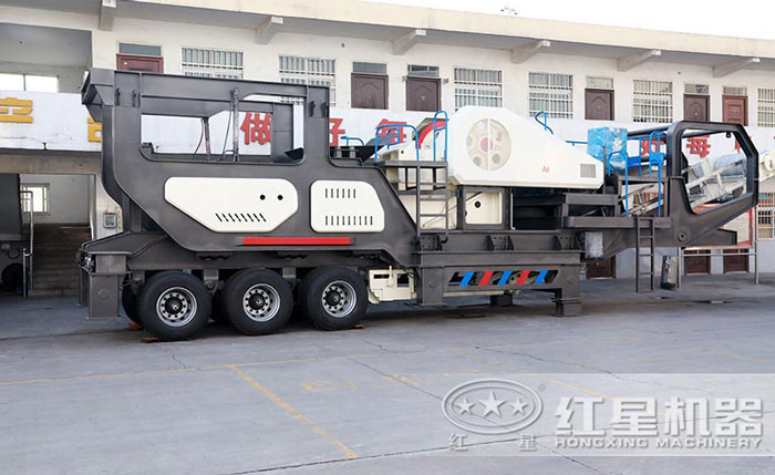 輪胎式移動顎式破碎機轉(zhuǎn)彎很簡單 輪胎式移動顎式破碎機轉(zhuǎn)彎很簡單