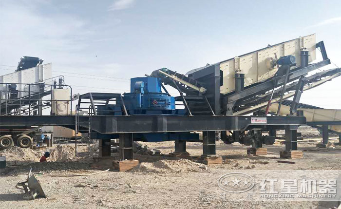移動(dòng)制砂機(jī)生產(chǎn)現(xiàn)場(chǎng) 移動(dòng)制砂機(jī)生產(chǎn)現(xiàn)場(chǎng)