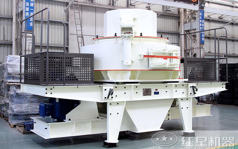 大型沖擊式粉碎機(jī) 大型沖擊式粉碎機(jī)