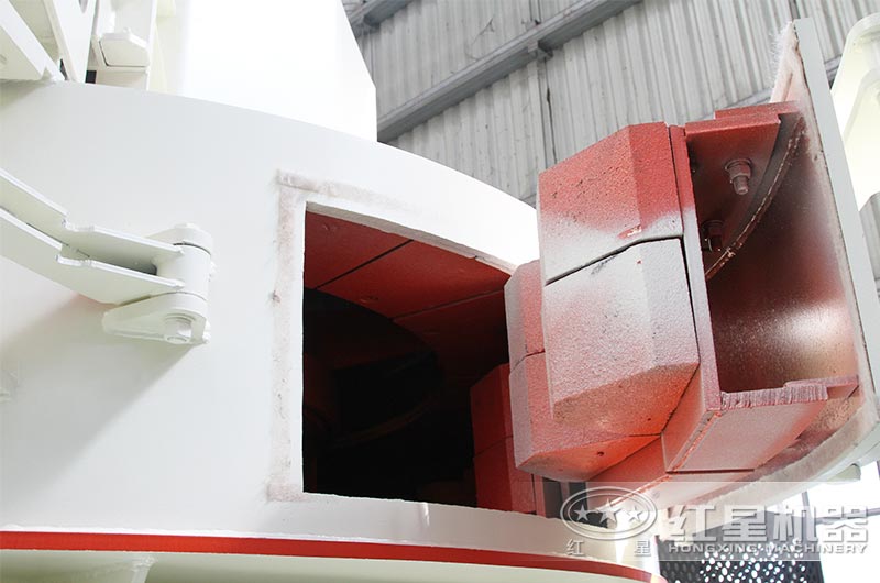 側面液壓蓋可開 側面液壓蓋可開