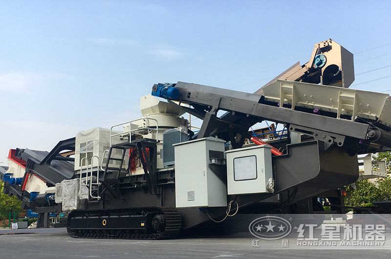 靈活轉(zhuǎn)場(chǎng)、生產(chǎn)自由的履帶移動(dòng)破碎站