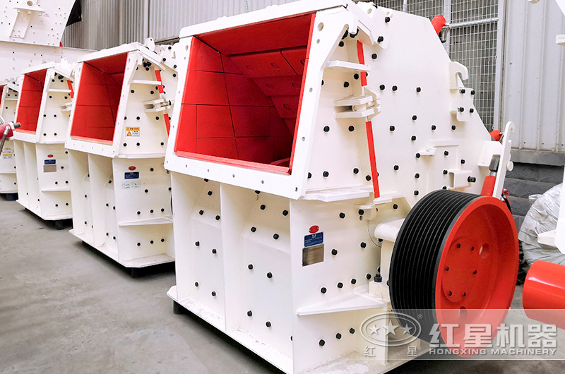 中碎粉碎機反擊式破碎機，粉碎軟料